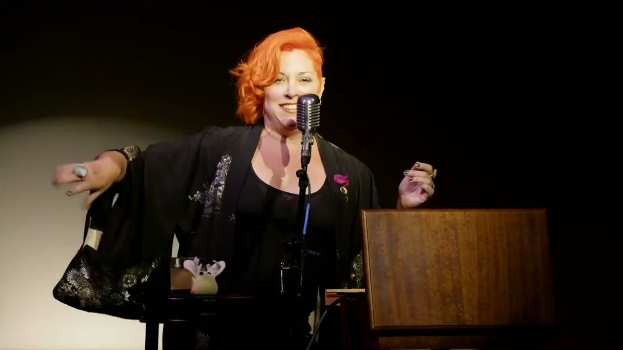 The Polarizing Proclivities of Poet Edith Sitwell | Odd Salon BANANAS | Jenneviere Villegas