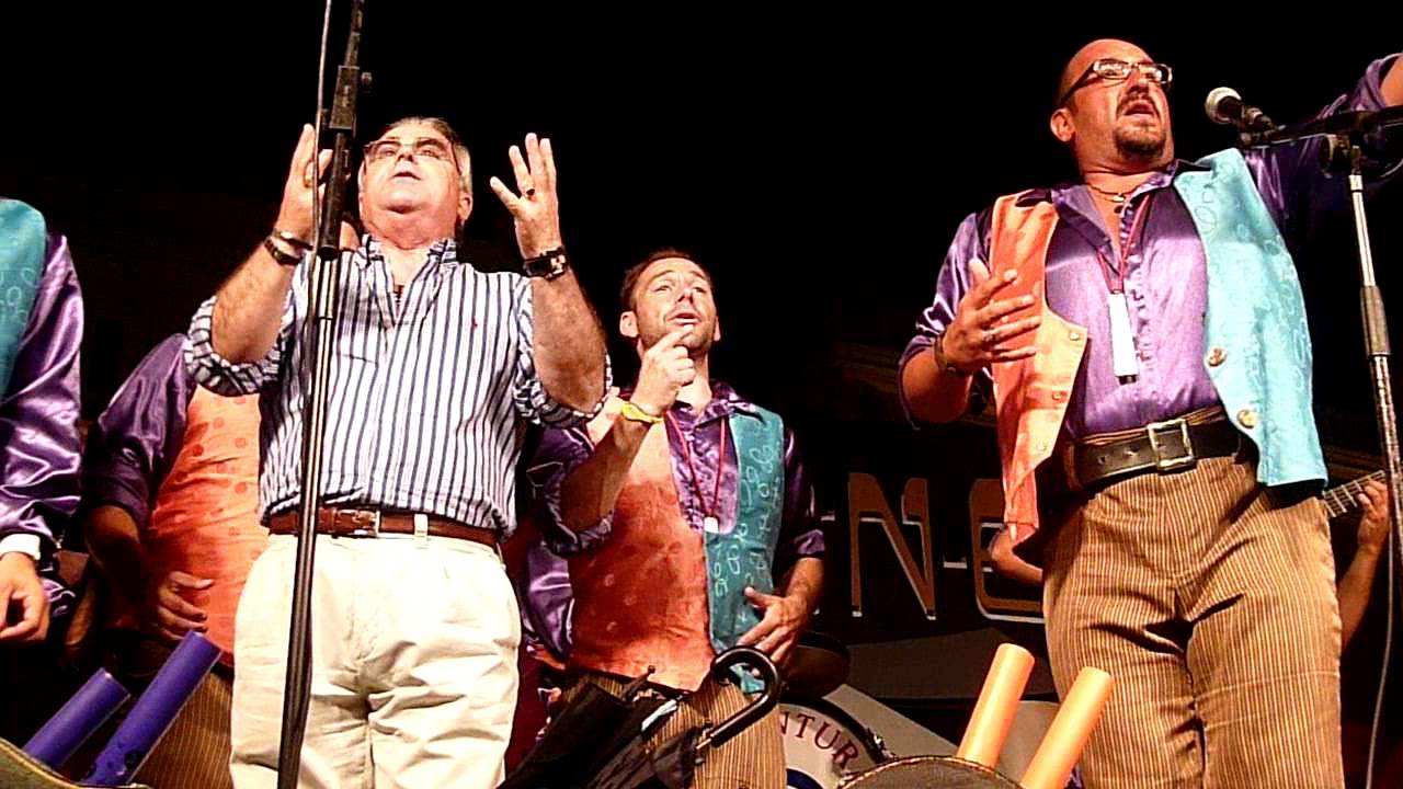 Albaiceta cantando 
