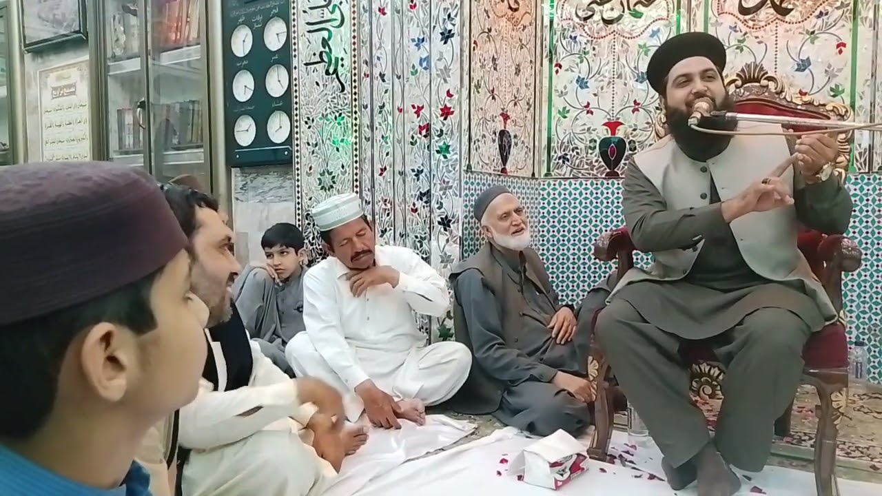 مفتی شعیب قادری صاحب دیان فرماتے ہوئے رمضان کی ستائیسویں رات 🌃