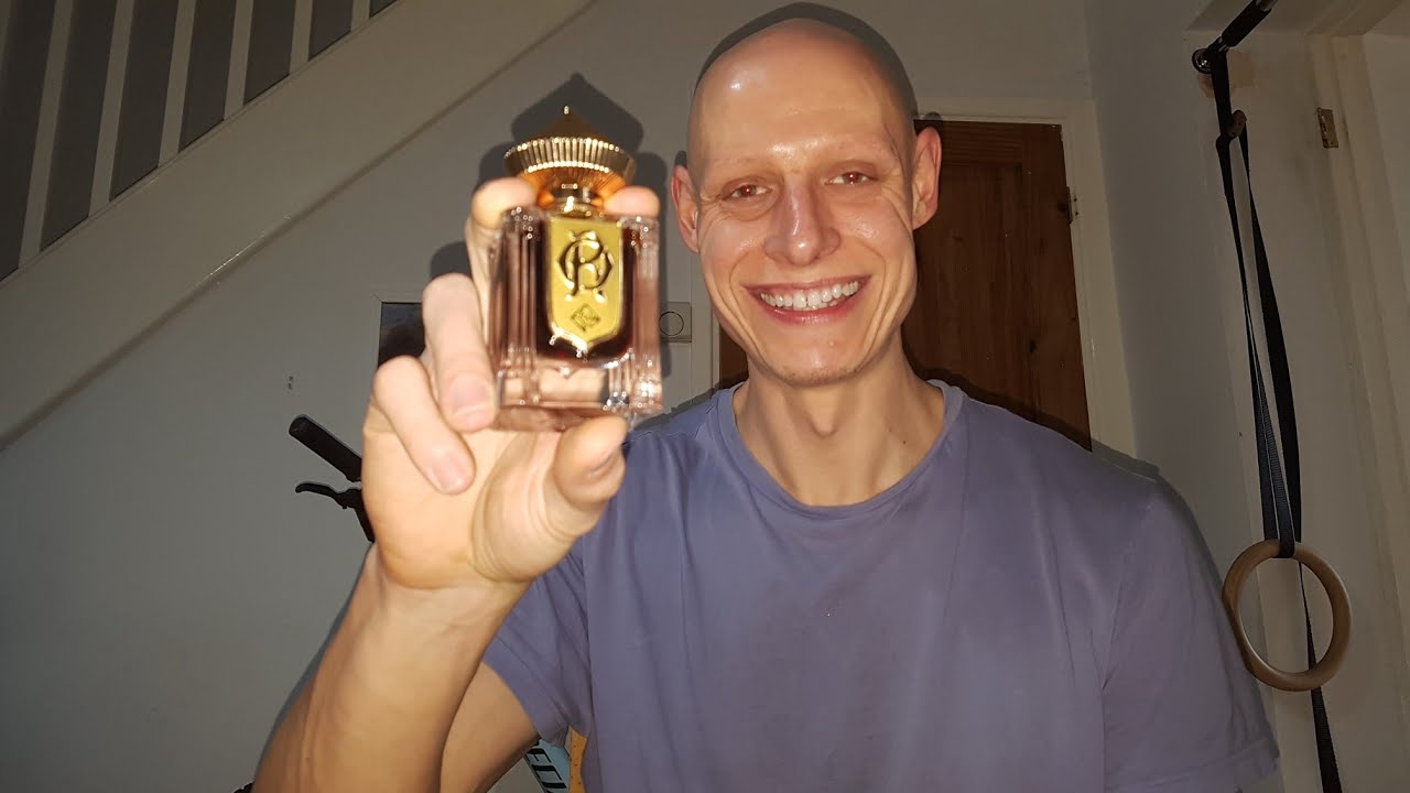 Russian Oud 2 by Areej le Dore | First Impressions