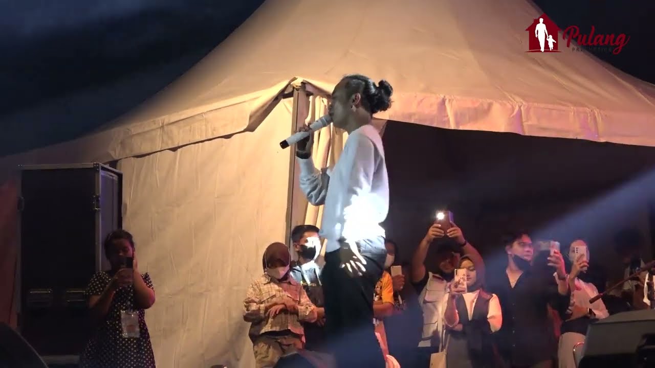 SIA SIA KU BERJUANG (Jadi kenyataan)- ZINIDIN ZIDANE II PUNCAK CAMP HALIMUN II PULANG PRODUCTION