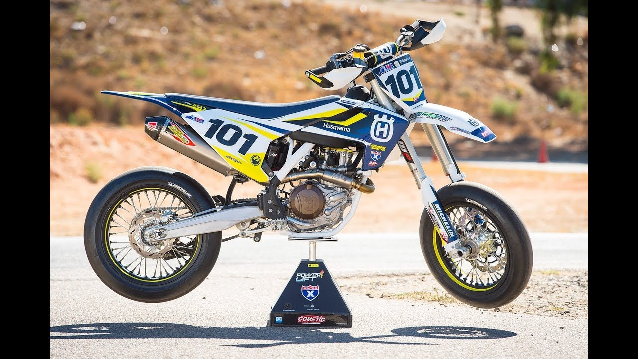 TOP 10 // Des plus puissantes Supermotard 4T