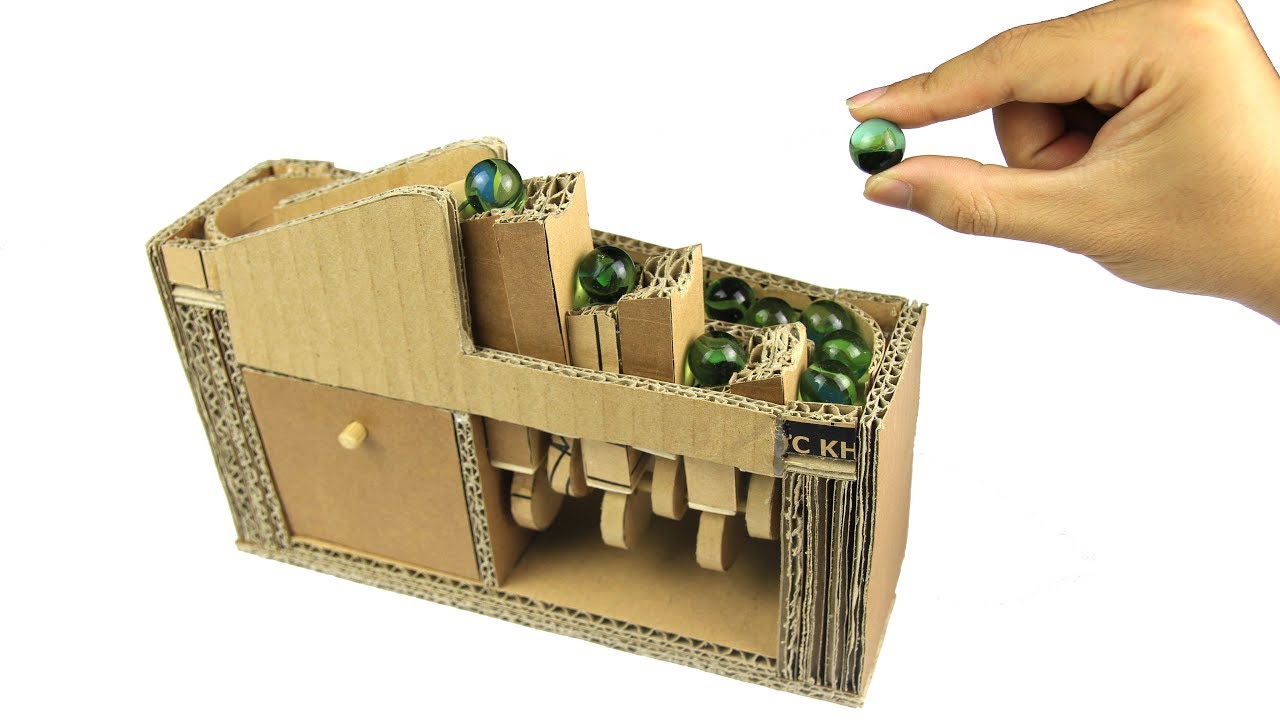 How to make MARBLE CLIMBING MACHINE at home - Just5mins