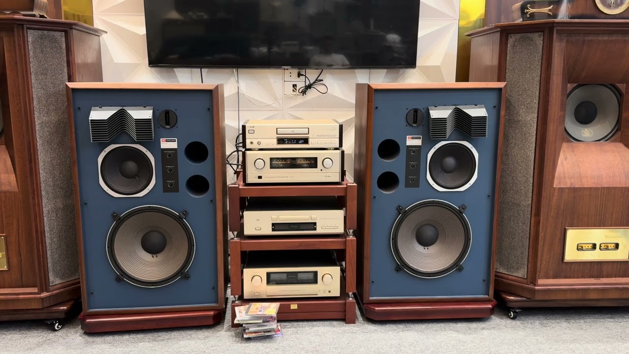 Test loa. JBL 4344. Âm ly Accuphase e 305. Cd Sony 777 ESA. Dt trung lan. 0975724339