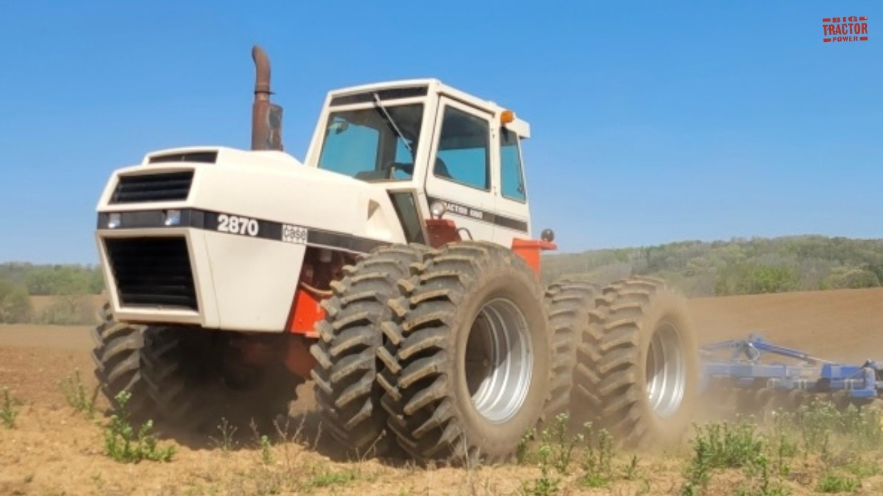 CASE 2870 TRACTION KING Tractor Disking