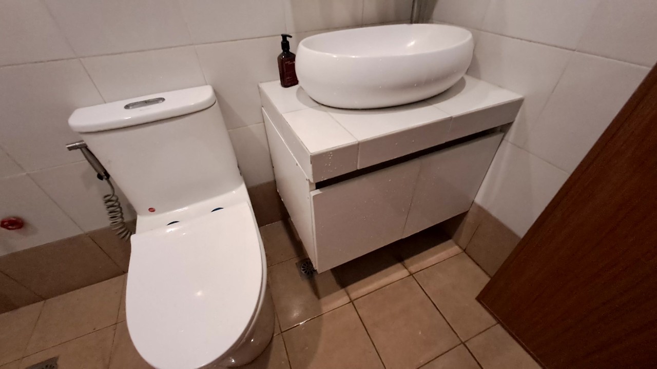 DIY Bathroom Floating Cabinet