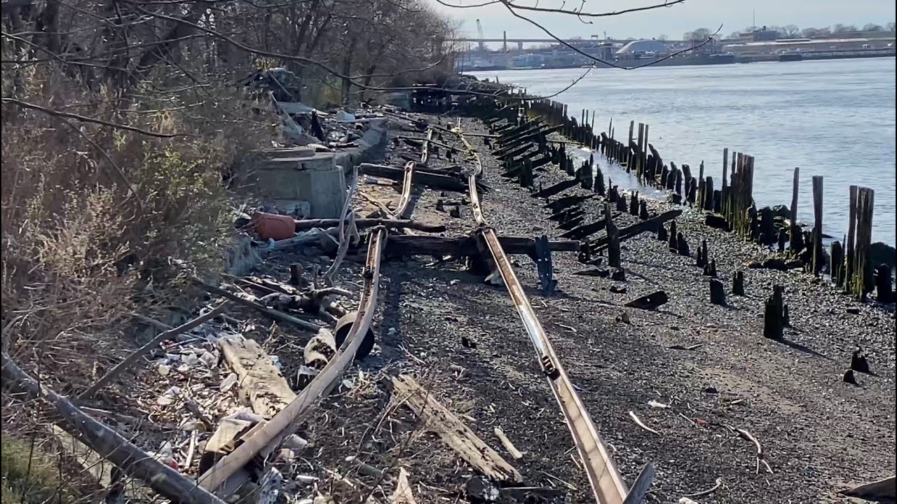 Abandoned Train Tracks at Staten Island