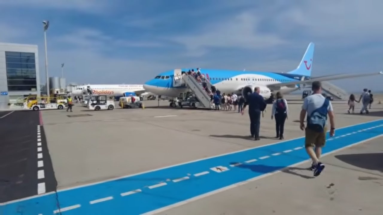 I Was SHOCKED At TENERIFE South Airport For A Change.....