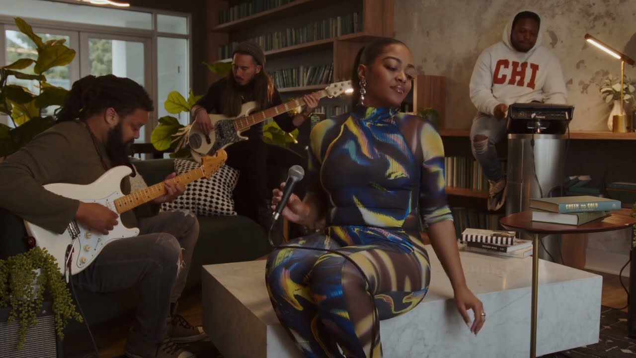 D’Zhari “Full Moon” 2024 NPR Tiny Desk Contest Submission!