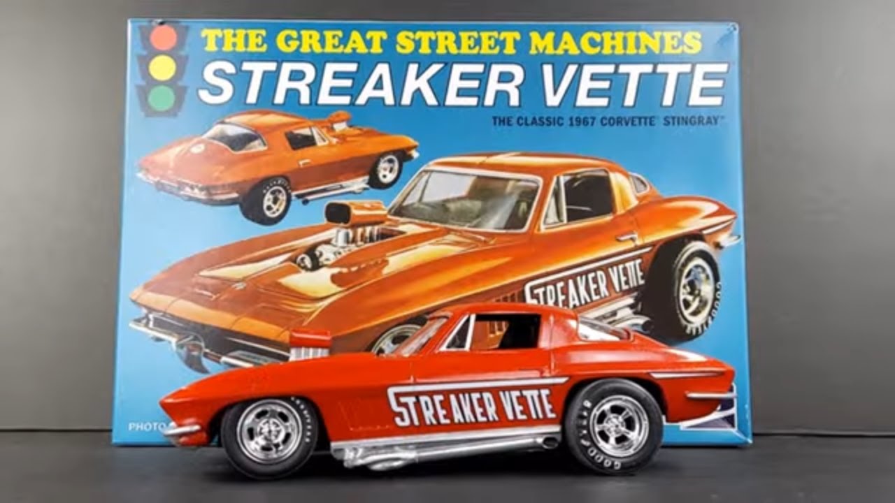 MPC Streaker Vette Build & What's Inside 67 Corvette