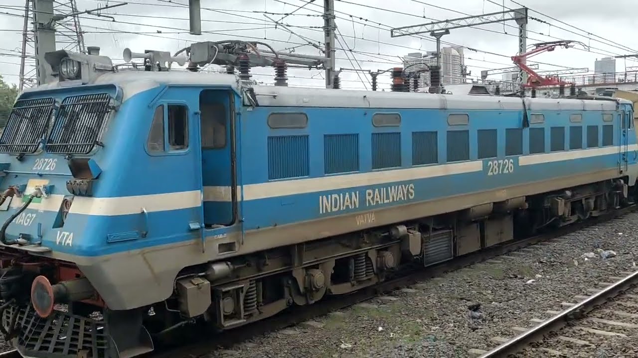 WAG 7 Loco pull passenger Train 🚆