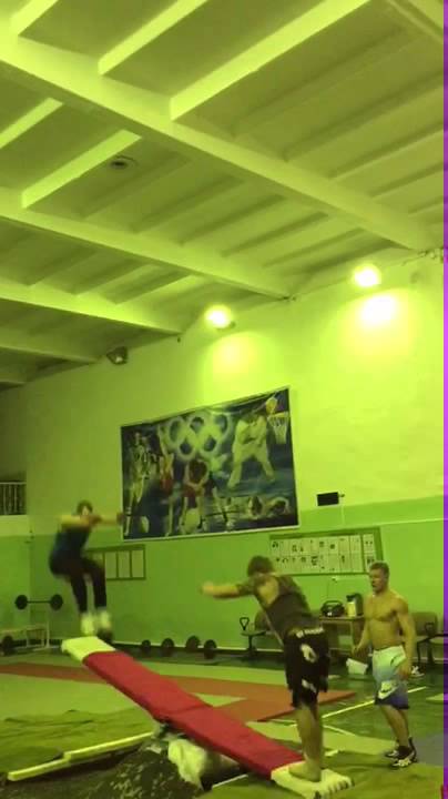 Roman, teeterboard training