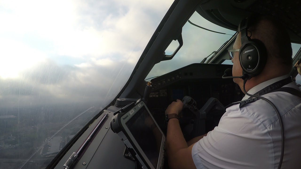 GoPro Cockpit Video I Finnair Embraer 190 cockpit takeoff from Helsinki EFHK to Paris CDG