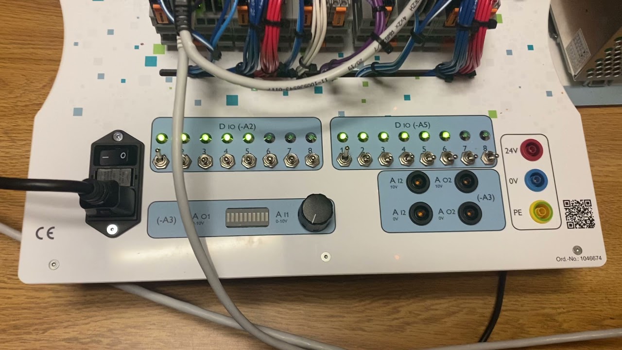 Program Sample PLCnext with AXC F 2152 Controller
