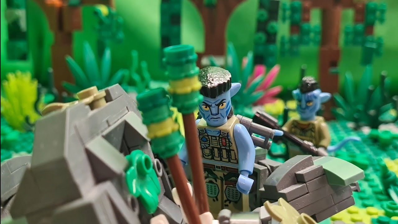 Lego Avatar: The Way of Water. Quaritch finds his old human body.
