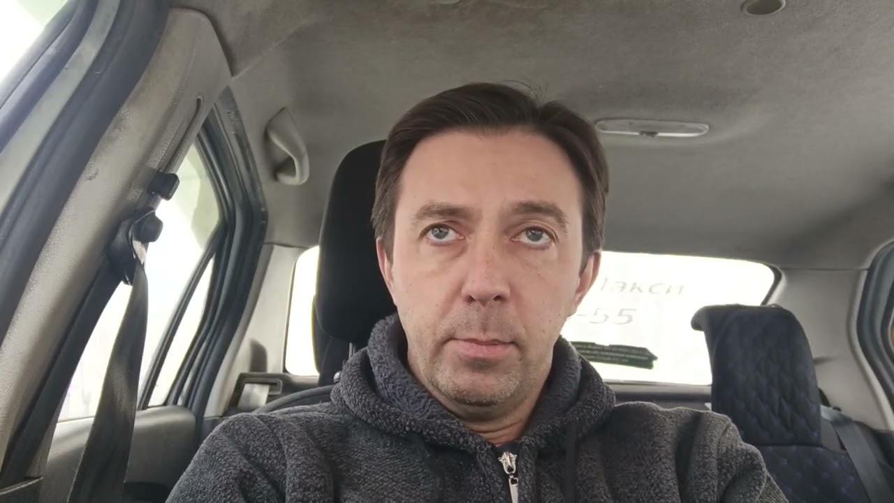 Работать нелегально в такси выгодней?