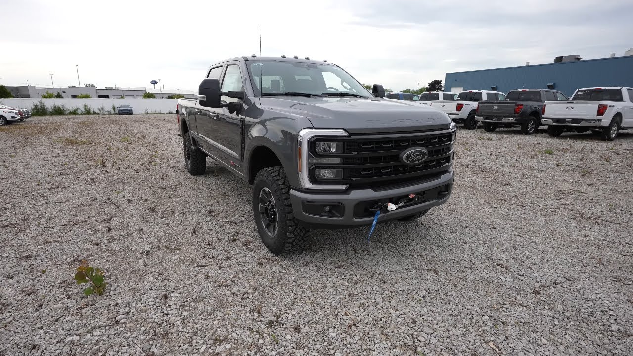 Unleashing The Power: 2024 Ford F350 Lariat Tremor!