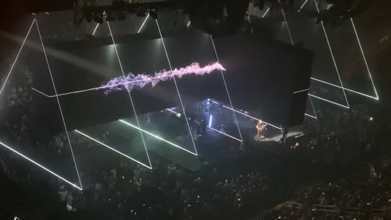 Roger Waters This is not a Drill-Us & Them/AnyColorULike/Brain Damage/Dark side of the Moon/Eclipse