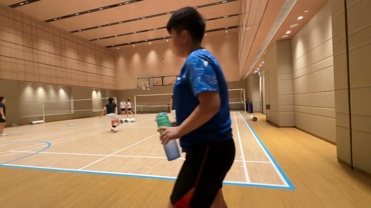 Jacq/ka vs mango/suet