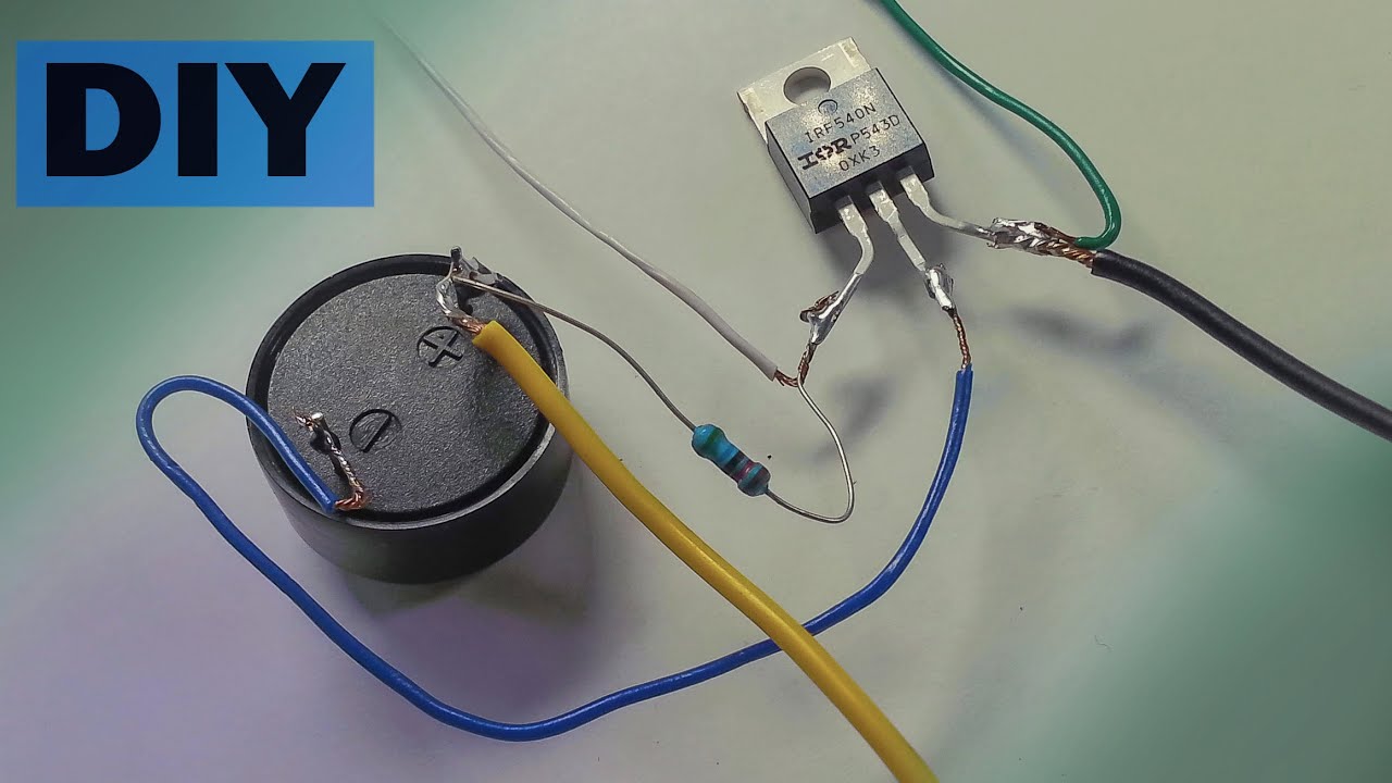 DIY Tripwire security alarm device using a transistor / Cut wire alarm / Wire Break Alarm