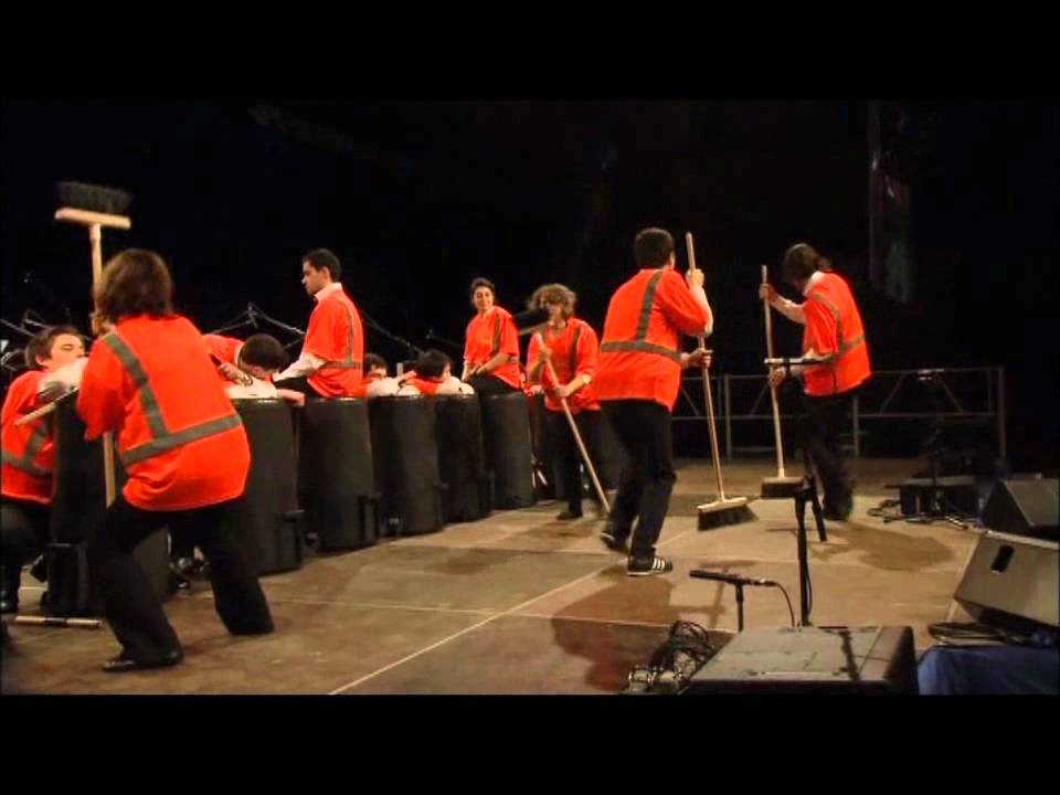 Stinkin' Garbage.wmv