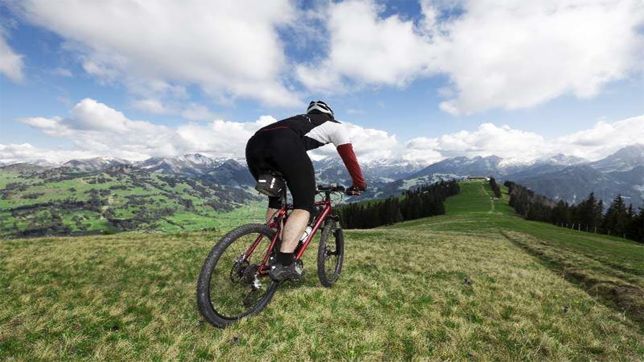 AM MERS CU BICICLETA LA MUNTE