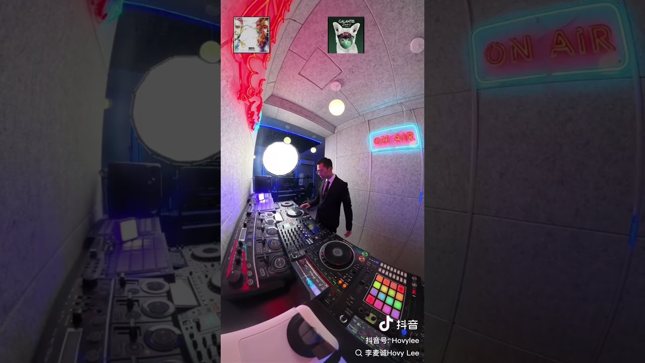当抖音音乐大师李麦城hovy lee再次无缝衔接那些年的欧美神曲