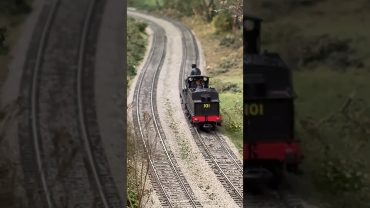 War Department #101 heads west light through the s-curve