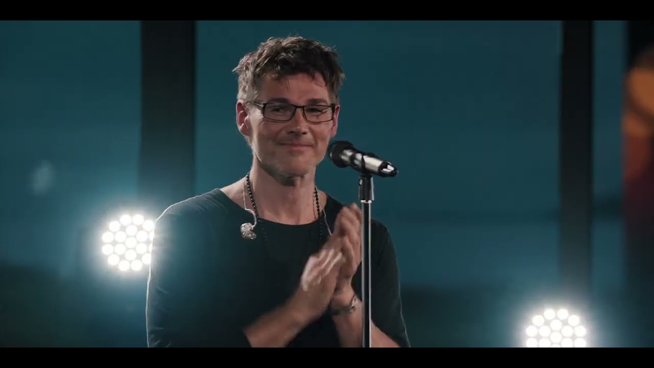 A-ha  Take On Me live 2017
