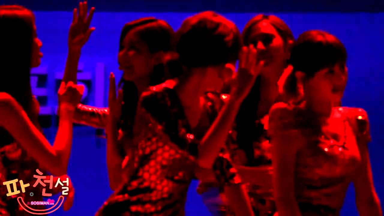 [Fancam] 110118 Sooyoung SNSD - Hoot, Visual Dreams@2nd Gen Intel CP Conference