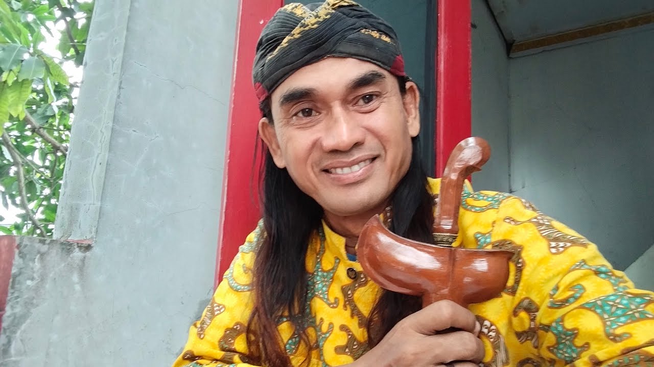 TONTONAN JADI TUNTUNAN  sedang live sekarang!