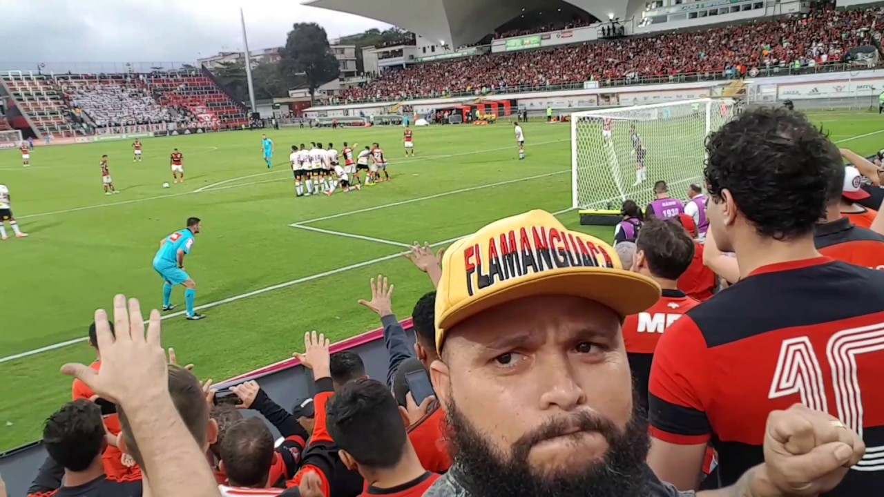 Que cobran&ccedil;a de falta Guerrero!?!!!!!