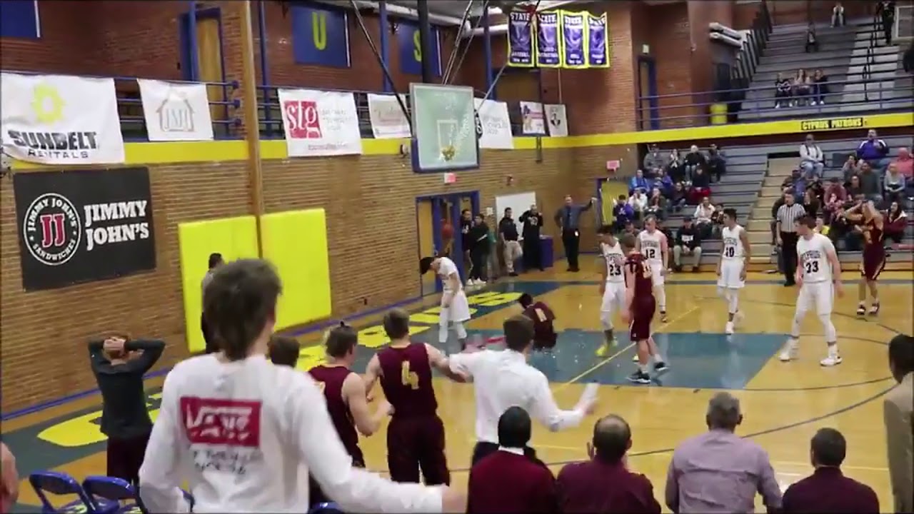 Broken Backboard Dunk by JR Hayes from Mountain View High School (Utah).