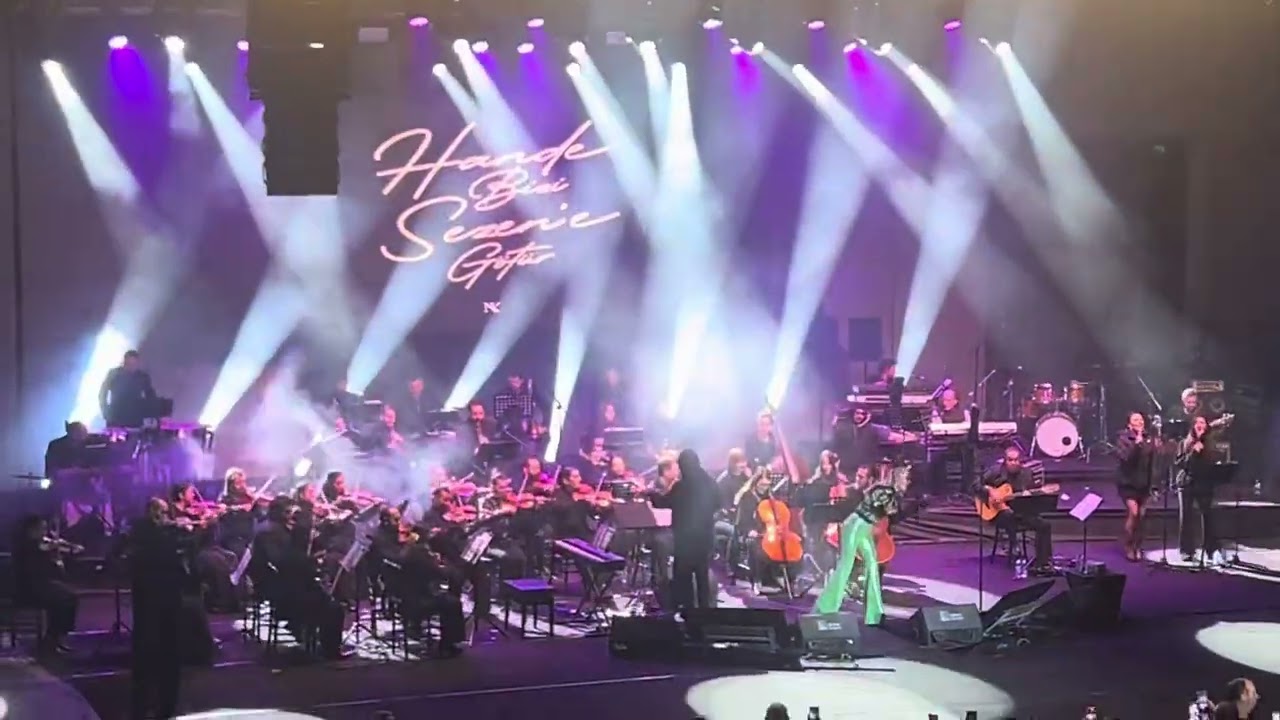 Hande bizi Sezen e götür - Güllerim Soldu - Sezen Aksu - Hande Yener