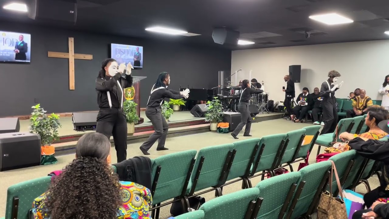 FOIC mime team- ministering to “Anointing” by J Moss       we do not own the rights to this music ￼