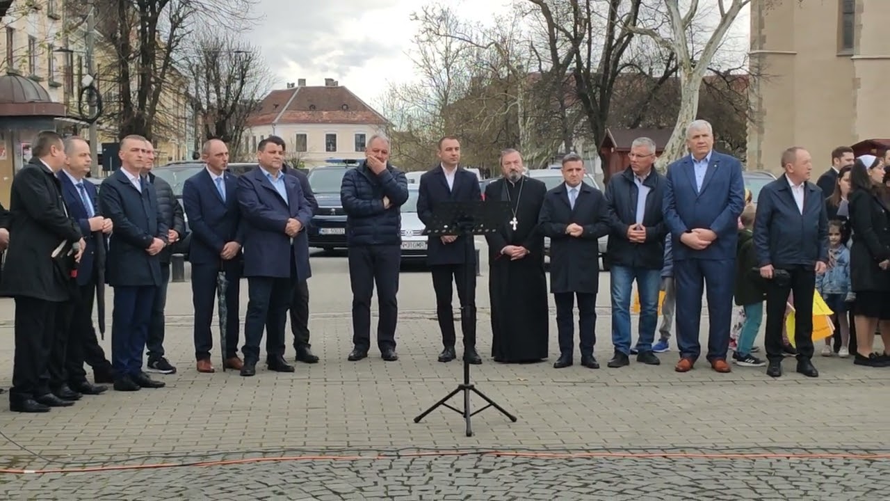 ,, Luați piatra de pe mormânt