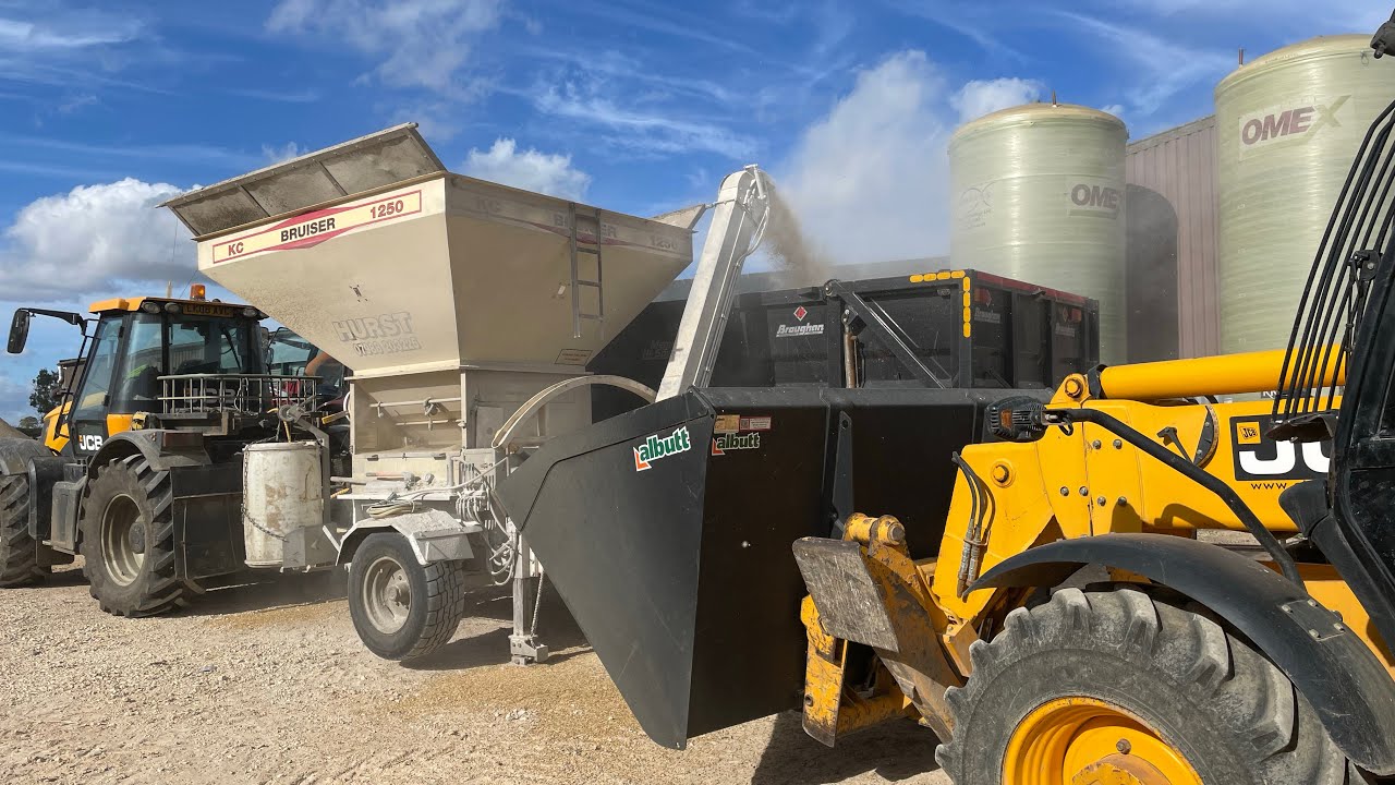 Milling corn grinding into flour