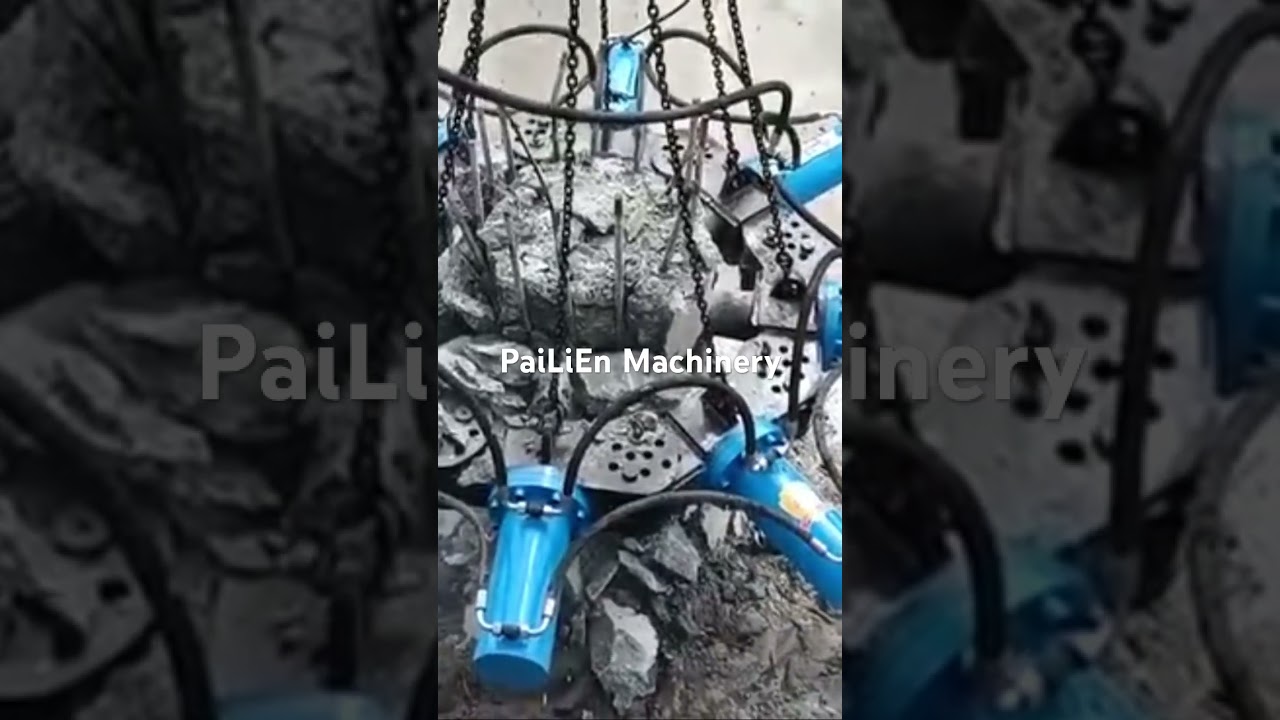 Hydraulic concrete pile crusher, pile crushing machine crushing site #excavatorattachments #factory