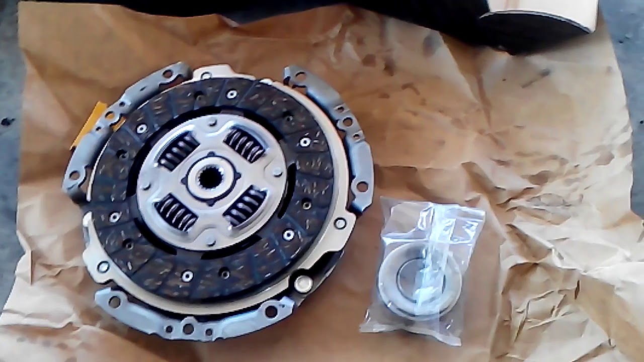 CHEVROLET AVEO 1.2 HOW TO CHANGE CLUTCH