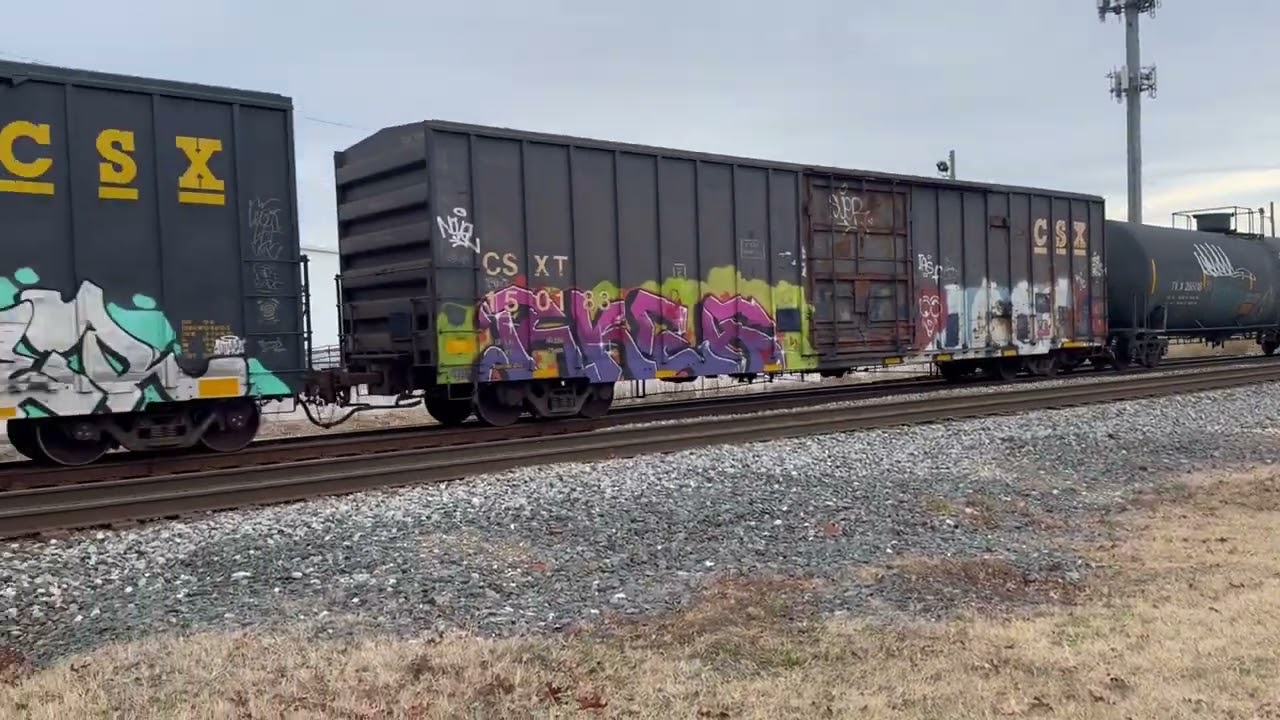 CSX behemoth 9,000 ft long train heads eastbound out of Baltimore | Todds Lane