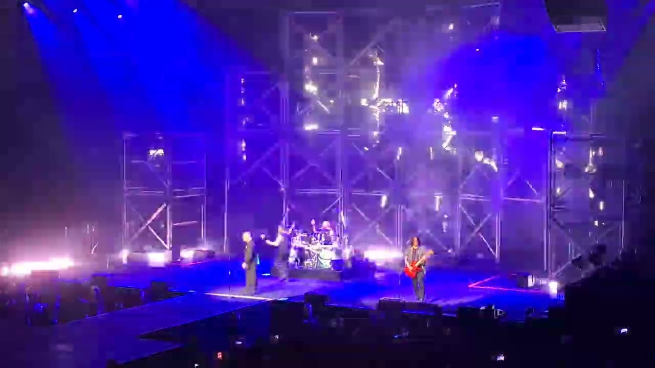 Disturbed - Shout 2025 (live in Dublin)