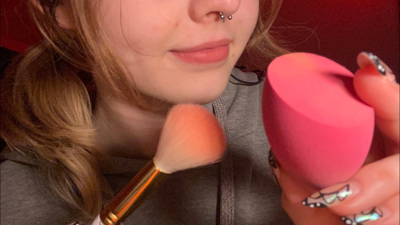 ASMR | Doing your makeup very fast but gentle 💄 with no cuts 🥰