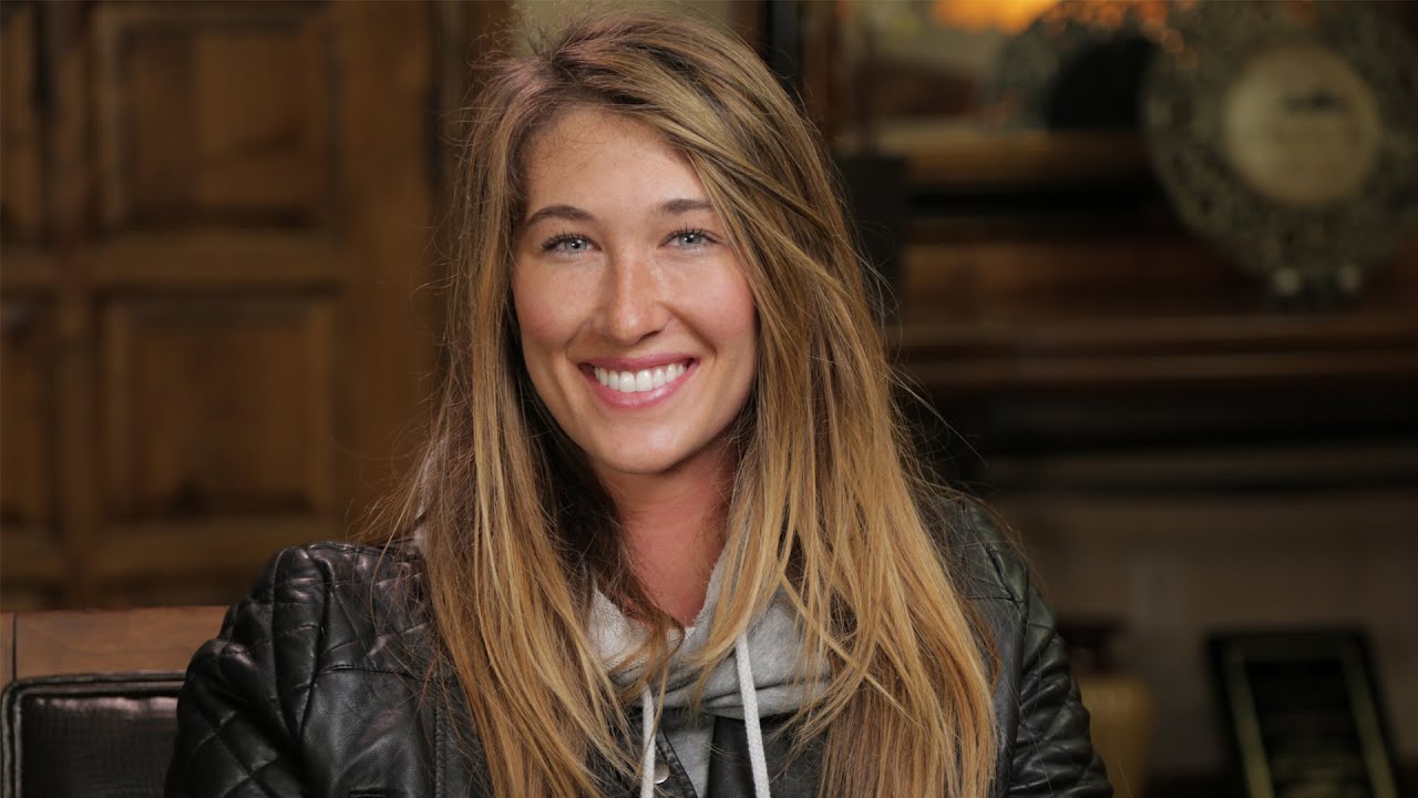 Hillary's Extraction, Bone Graft, & Dental Implant Experience at Utah Surgical Arts