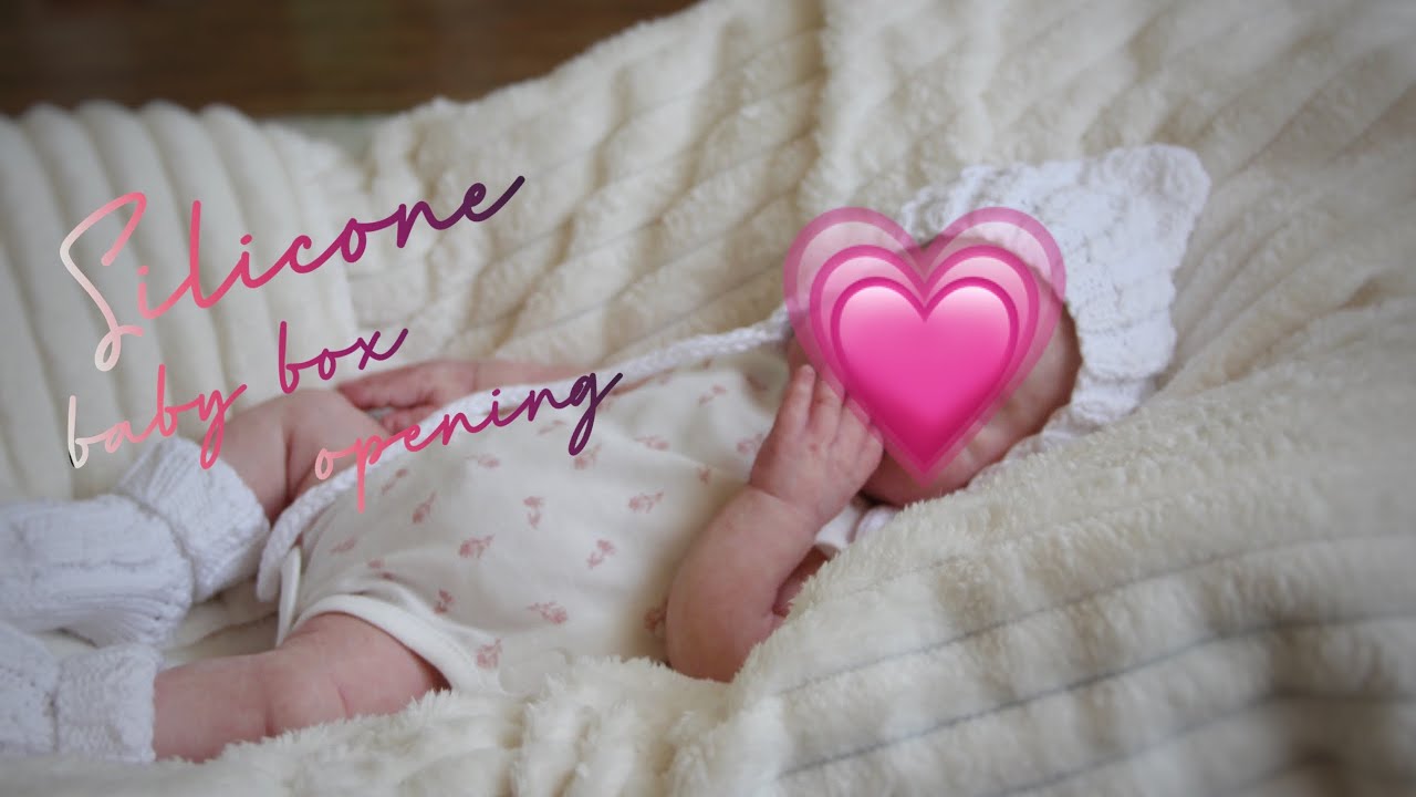 VLOG SILICONE BABY BOX OPENING