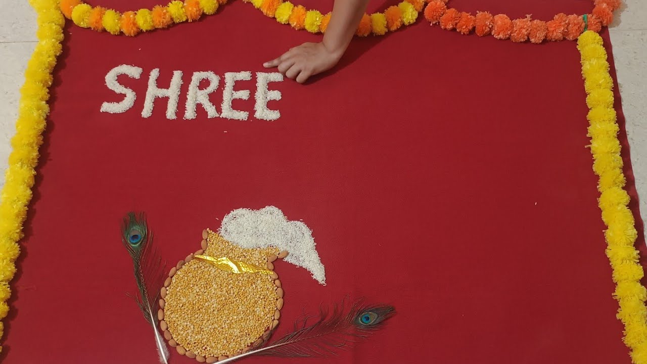 Simple krishna janmastmi theme baby photoshoot ideas...janmashtmi theme baby photoshoot.baby krishna