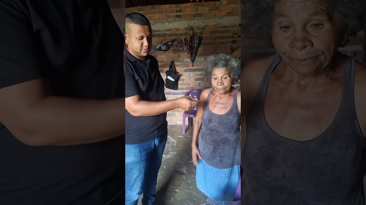 FIZEMOS A ENTREGA DA CESTA BÁSICA PARA A DONA MARIA DO NASCIMENTO, AVÓ DA MARIANA. 