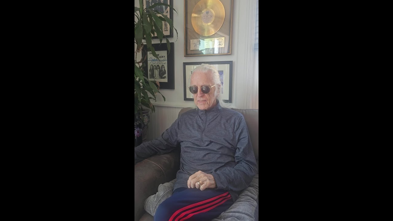 Roger remembers Chris Youlden,  from his time with Savoy Brown. We just learned that Chris passed aw