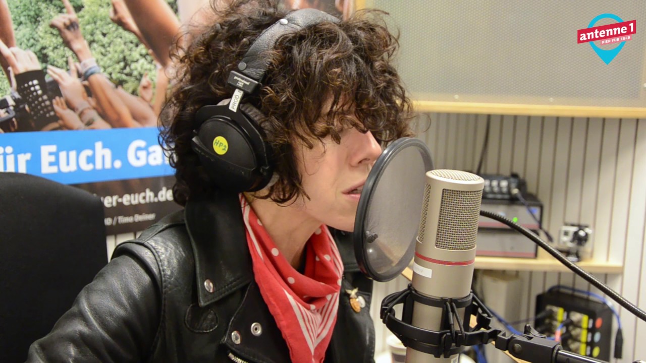 LP - Lost On You - unplugged bei antenne 1