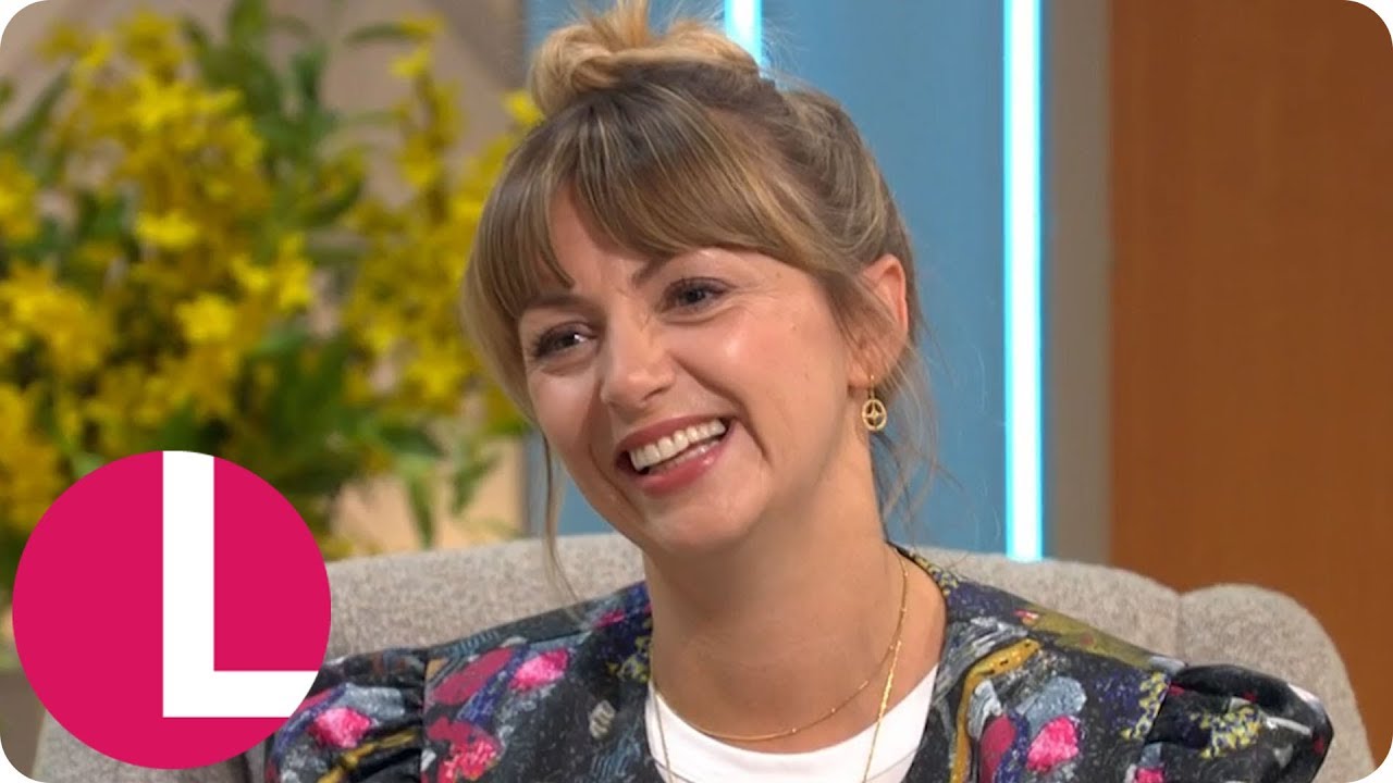 Lisa McGrillis on Working with Amanda Redman on New Comedy Series Bumps | Lorraine