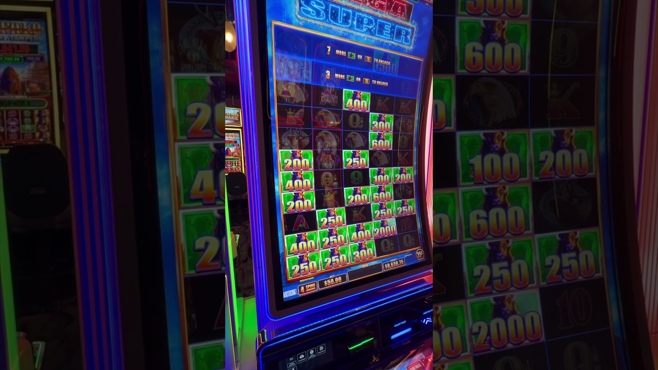 Hitting the Super Upgrade on Buffalo! #slots #casino #vegas